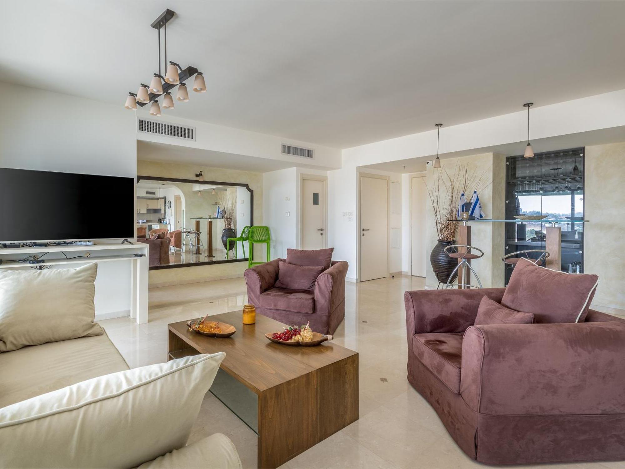 Front Of Beach Next Ritz Hotel - 3 Bedroom& 3 Bathroom Herzelia Rom bilde